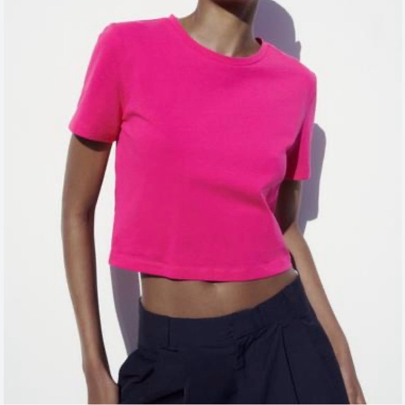 Zara Bright Pink Crop Top - Picture 1 of 5